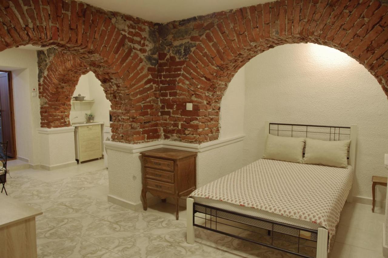 Top Center Semi-Detached Apartment Studio 소피아 외부 사진